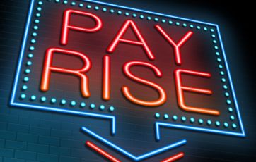 Pay awards end 2016 on a low – XpertHR