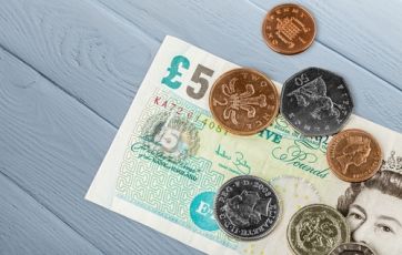 UK pay growth outlook is among gloomiest in OECD, says TUC
