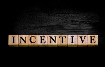 Traditional sales incentive plans are becoming less effective at driving sales outcomes | Harvard Business Review